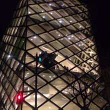 格子模様のガラス張り By ろたみこ Prada 青山店 のクチコミ フォートラベル 格子模様のガラス張り By ろたみこ Prada 青山店 のクチコミ フォートラベル