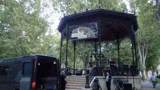 夜フリーライブが行なわれてました