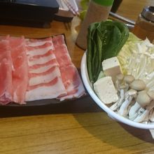 ３種のしゃぶしゃぶセット