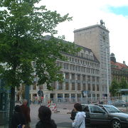 ドイツではハイデルベルク大学（1386年に創立）に次ぐ歴史と伝統を持つ大学です。