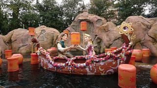 中国語が分からなくても楽しめます。