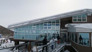 スゴイ並ぶが味は普通