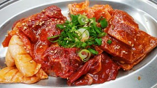 鶴橋の有名店「空」でホルモン