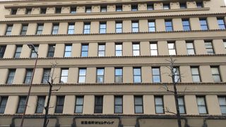 堺筋歴史ビル群の一棟。