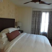 ベッドルーム1　海も眺められます