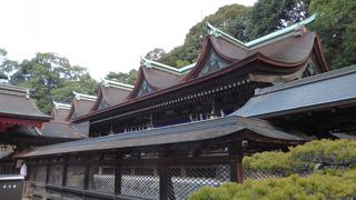 住吉神社本殿---「日本三大住吉」にある必見の建物です。国宝ですから！