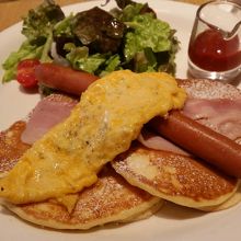 ミートパンケーキ