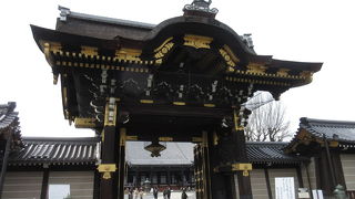 金飾りの雅な門 ♪