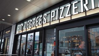 LAからやってきたピザ