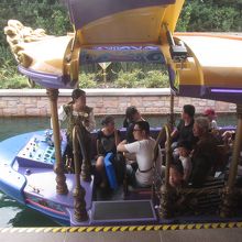 クリスタル グロット (晶彩奇航)