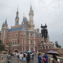 エンチャンテッド ストーリーブック キャッスル