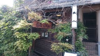 ひっそりとある天ぷら屋