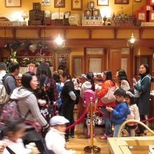 香港ディズニーランド (香港港迪士尼樂園)