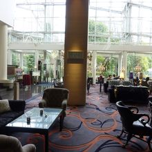 とても広ーいラウンジ