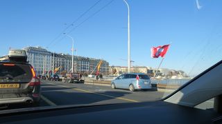 交通量は多いが渋滞はない橋！