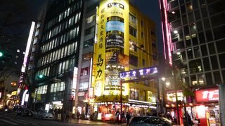 裏通りも面白そうです