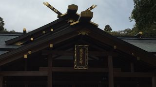 方位石のある場所は古殿地