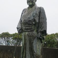 吉田茂像