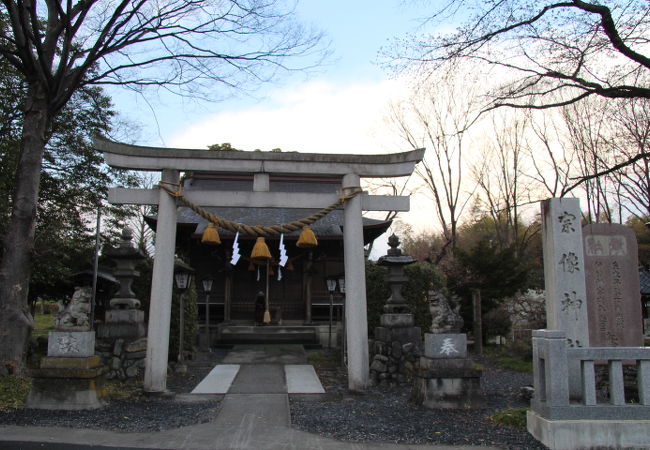 福岡県の宗像大社の御分霊を移し祀ったものです。