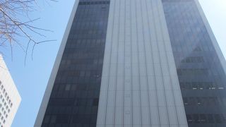 基本的にはオフィスビルですが・・・