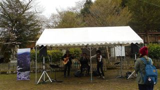 静御前舞の舞台　神社は火災で焼失