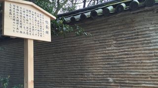 400年以上前に信長に奉納された塀