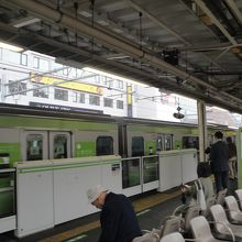 ホームドア＜御徒町駅＞