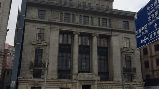 ☆外灘１８号☆オシャレなお店が入るショッピングビル。