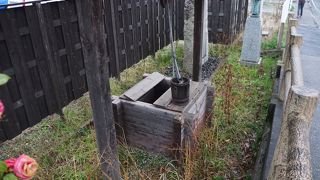 産湯の井戸跡も