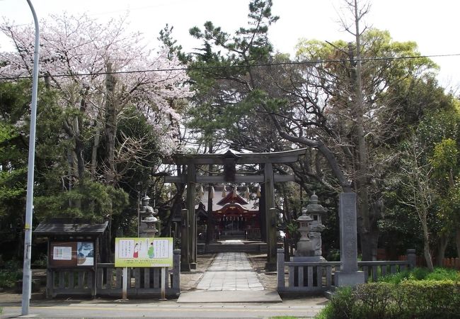 その昔の 六所御影神社 などいろいろ観るものがあるところです