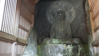 箱根石仏群の中で一番大きなお地蔵さまです。
