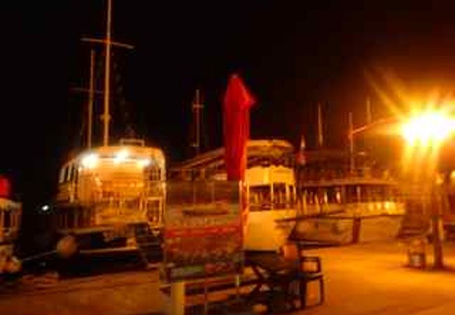 旧市街の南側にあります