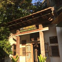 入口はちょっとわかりにくいので、グーグルマップで検索