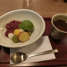 抹茶白玉ぜんざい