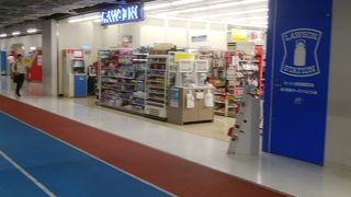 時間帯によっては長蛇の列