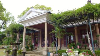 堂々とした住宅です