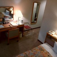 室内個別気温調節ができません。