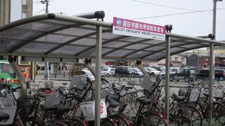 自転車を借りて観光できます