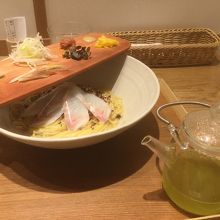 鯛茶漬けパスタ