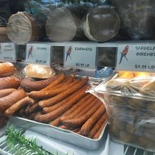 肉もチーズもあるよ！