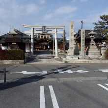 駅側の鳥居