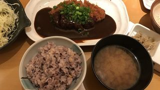 少し高めだが、肉は柔らかい