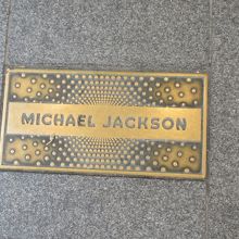 マイケルジャクソンの名前