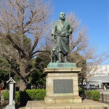 西郷隆盛像