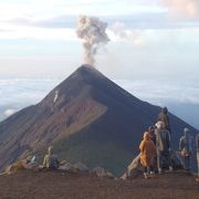 活火山が間近に見えます