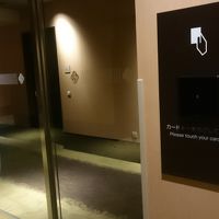 セキュリティドア