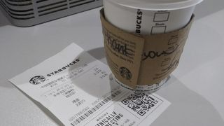 比較的空いているスタバ