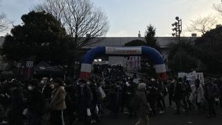 臨場感がある昔ながらのスタジアム