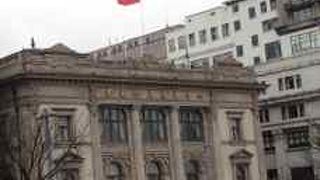 外灘の中間くらいにあります