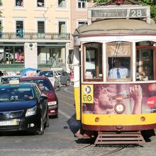 カモンイス広場にて
